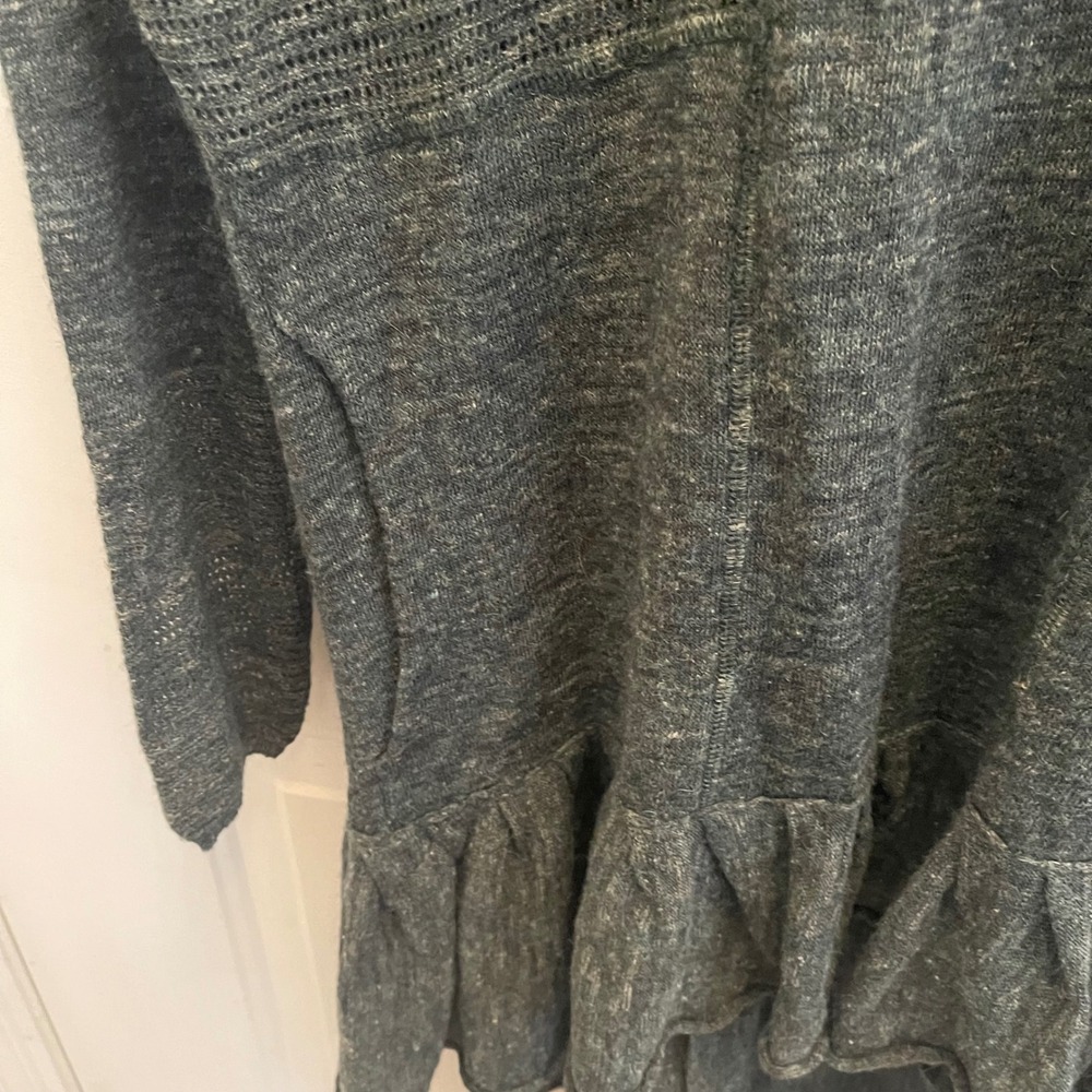 Free People Dark Green Ruffle High Low Knit Hoodie Tunic XS Boho Relaxed - Picture 3 of 7